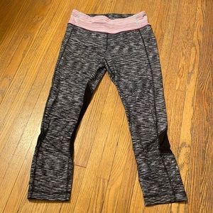 Lululemon crops